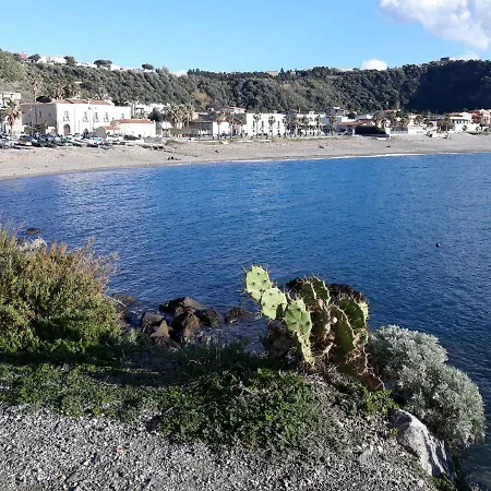 Comfortable & Quiet , Private Milazzo
