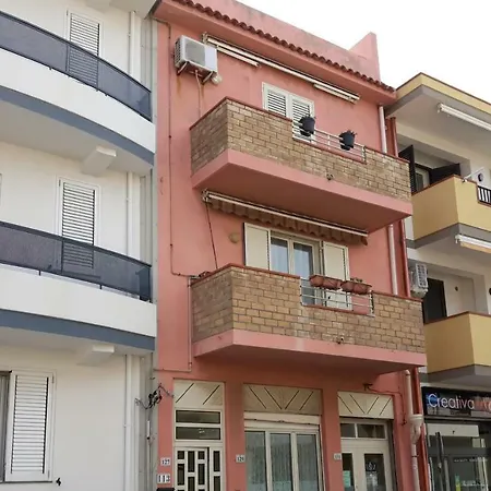 Comfortable & Quiet , Private * Milazzo